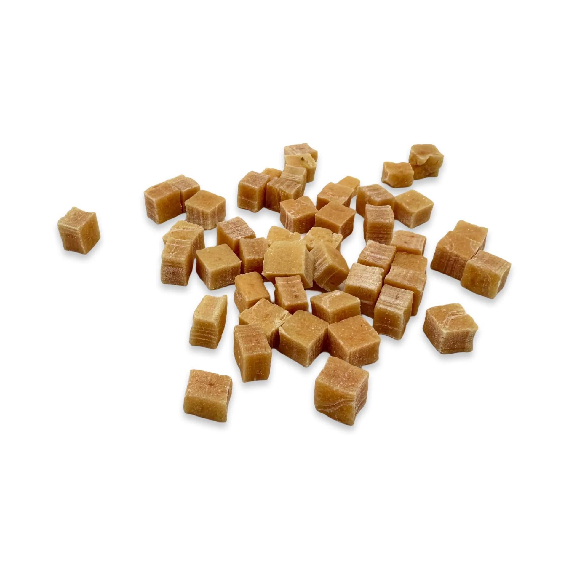 Hühnchenfleischwürfel in 200g Packung, getreidefreies Ergänzungsfutter für Hunde und Katzen von Kallisbest.