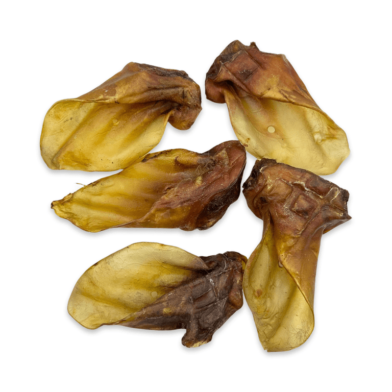 Rinderohren für Hunde von Kallisbest, verschiedene Größen mit und ohne Fleischmuschel, naturbelassen und lecker.