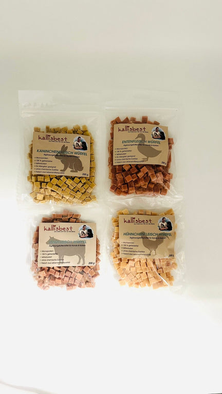 Der Mega Mix Sparpack mit 4x200g in 4 Sorten für Hunde und Katzen von Kallisbest